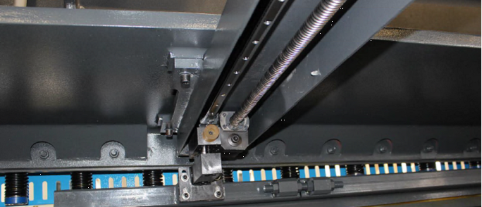 Гильотина гидравлическая Stalex HSB 4000x10 (рис.7)