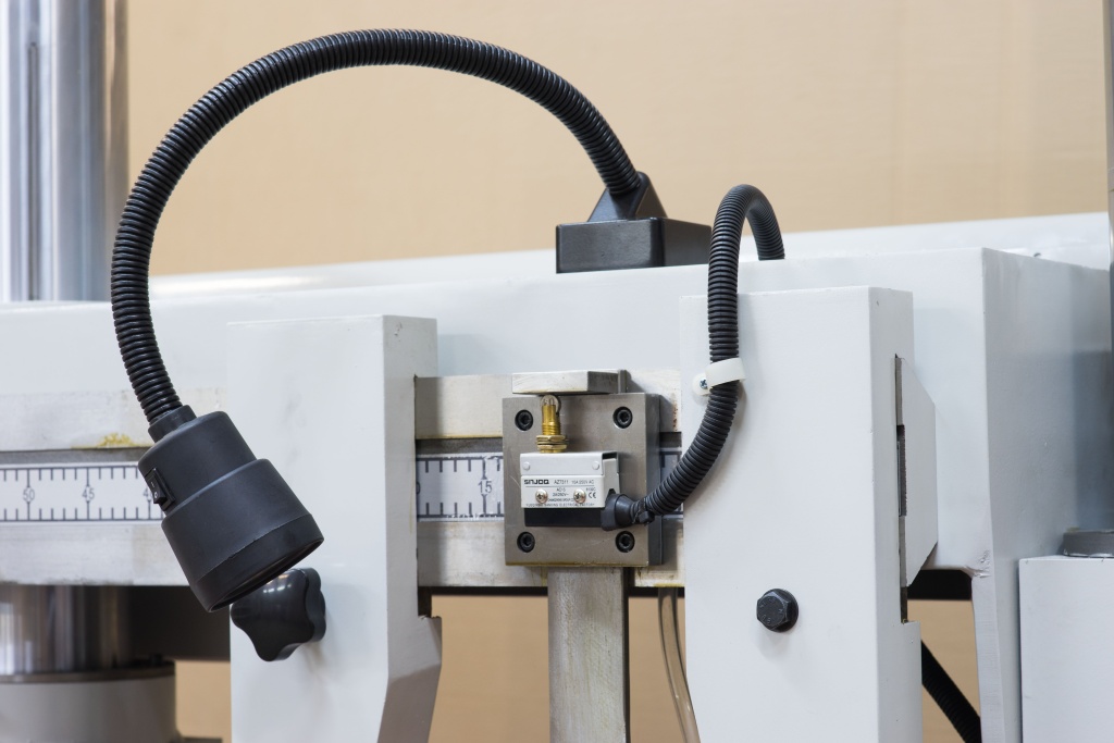 Станок полуавтоматический двухколонный STALEX TGK-4240 (рис.8)