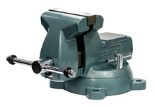 Тиски слесарные 