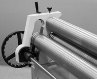 Станок вальцовочный электромеханический Stalex ESR-1300x6.5 миниатюра №3