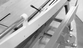 Гильотина механическая сабельного типа Stalex KHS-1000 миниатюра №2