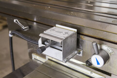 Широкоуниверсальный фрезерный станок Stalex MUF150 Servo миниатюра №3