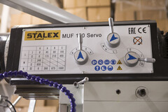 Широкоуниверсальный фрезерный станок Stalex MUF150 Servo миниатюра №6