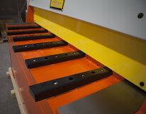 Гильотина электромеханическая Stalex Q11 4x1300 NC миниатюра №3