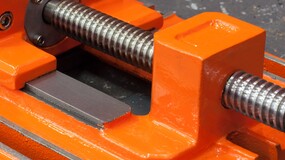 Тиски сверлильные STALEX TSL-140 миниатюра №2